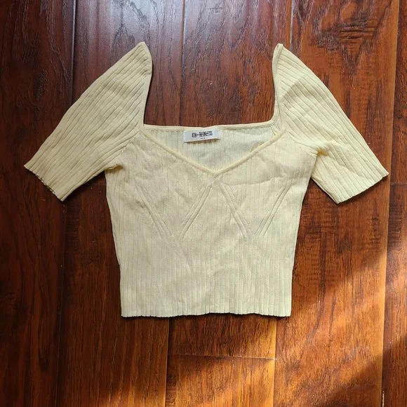 4th & Reckless Aubrey Knitted Crop Top Cream - Picture 5 of 7